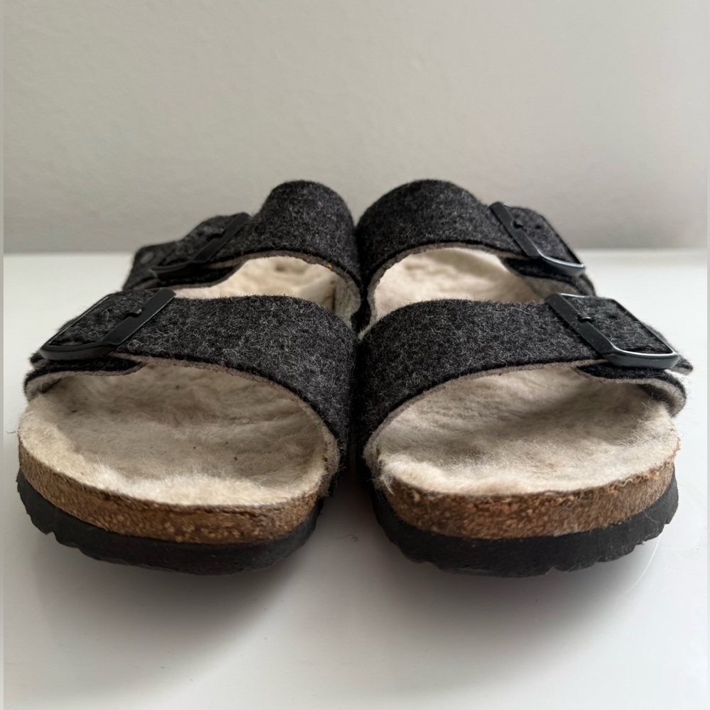 Birkenstock Arizona women size 7 Gray Felt Double-Buckle Slide Sandals - Picture 2 of 8